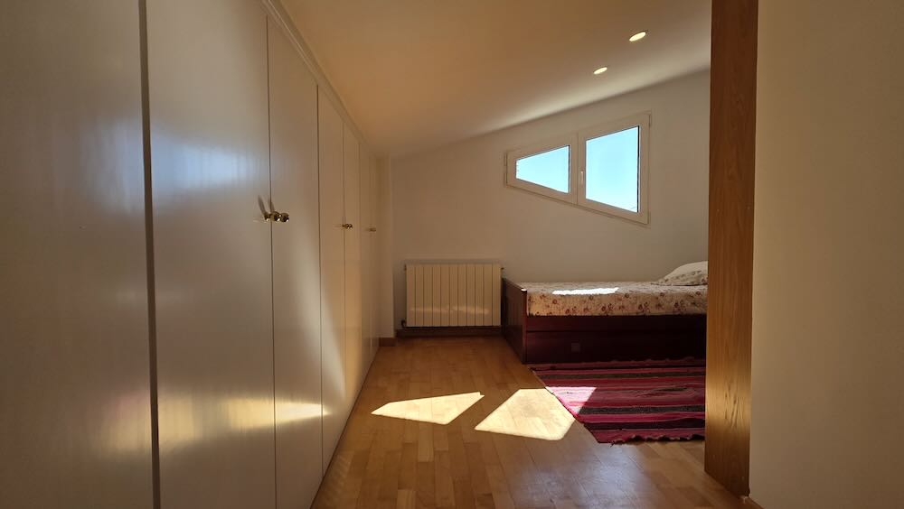 Property 2479 - Image 40